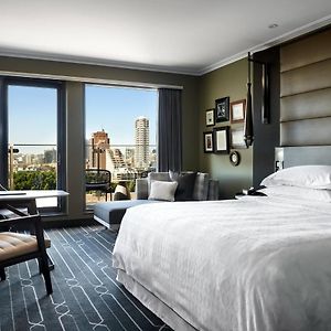 Grand Executive King Room